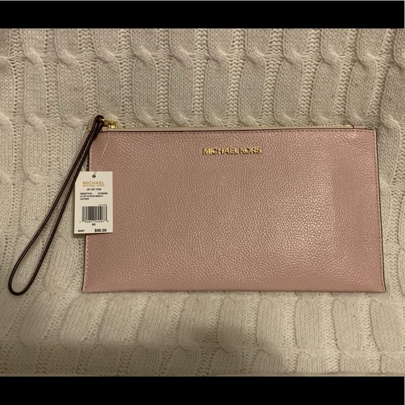michael kors large zip clutch